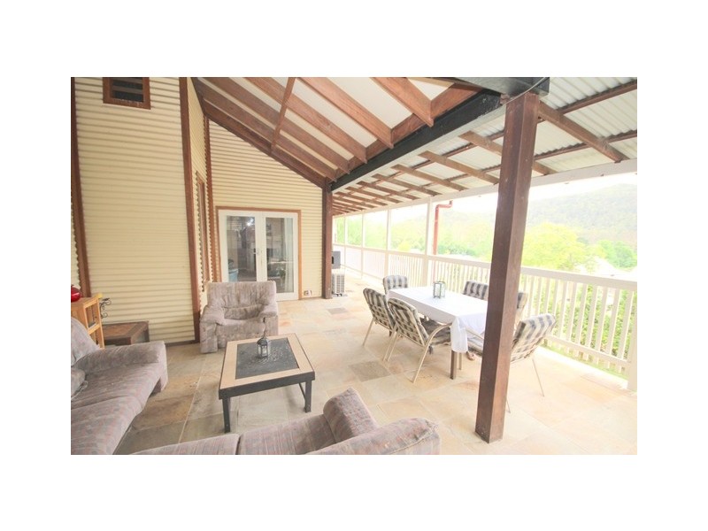 9 Leewood Close, Yarramalong NSW 2259