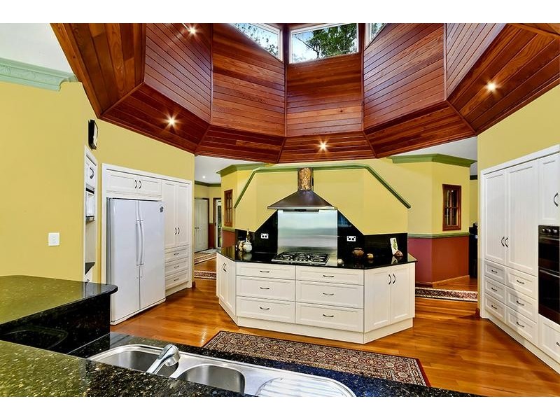 110 Rosehill Ln, Yarramalong NSW 2259