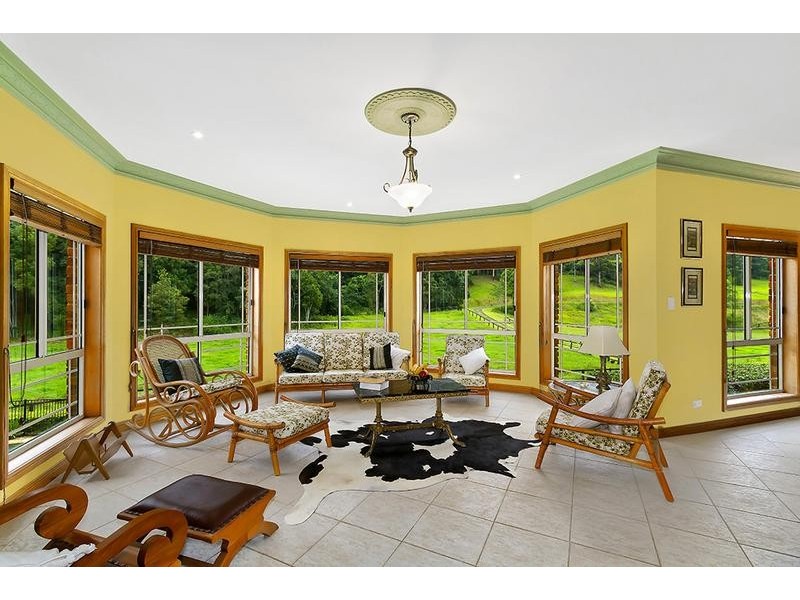 110 Rosehill Ln, Yarramalong NSW 2259