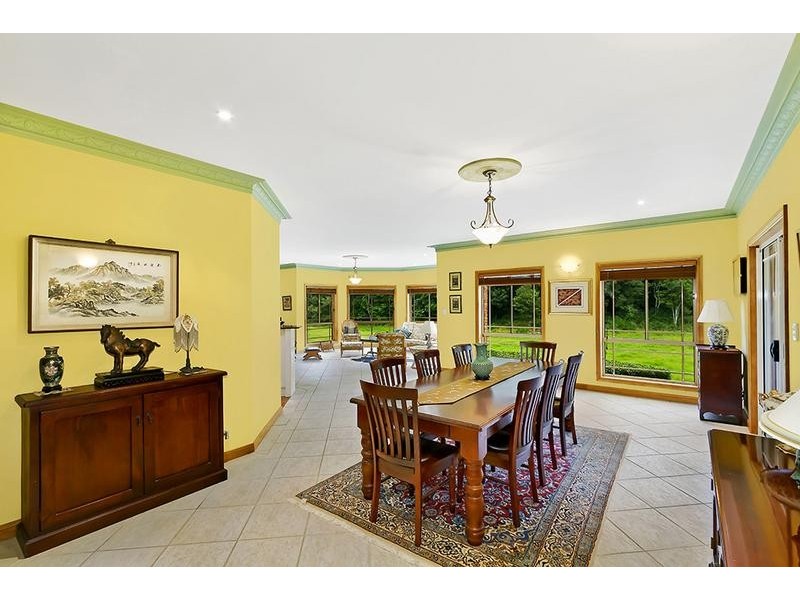 110 Rosehill Ln, Yarramalong NSW 2259