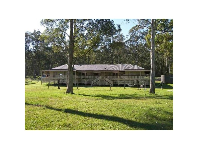 742 Smiths Road, Jilliby NSW 2259