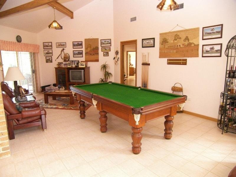 559 Dunks Lane, Jilliby NSW 2259