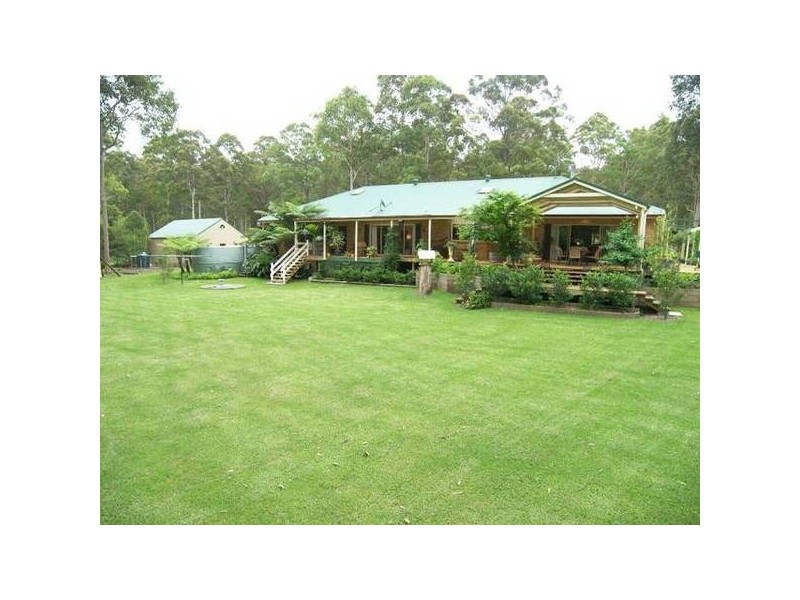 32 Parkride Drive ., Jilliby NSW 2259