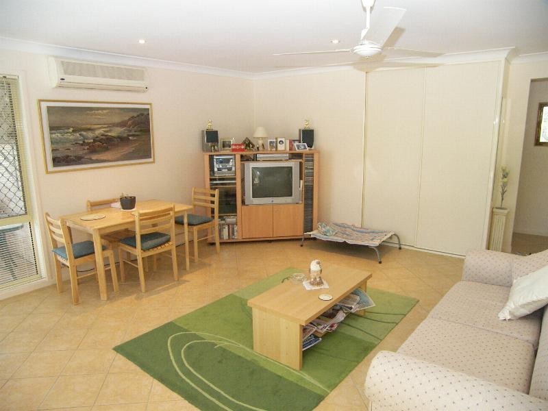 Woongarrah NSW 2259