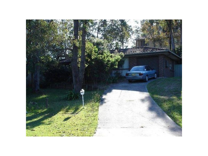 8 Tennyson Place, Watanobbi NSW 2259