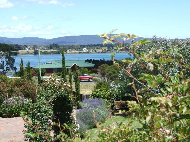 13 Reece Street, George Town TAS 7253