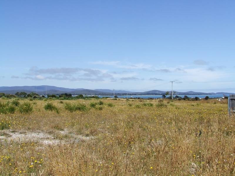 6 Illusion Way, George Town TAS 7253