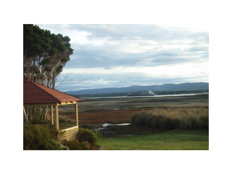 77 Low Head Road, Low Head TAS 7253