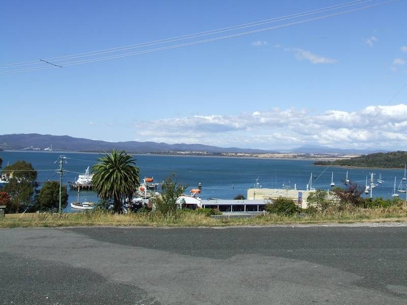 91 Robert Street, Beauty Point TAS 7270