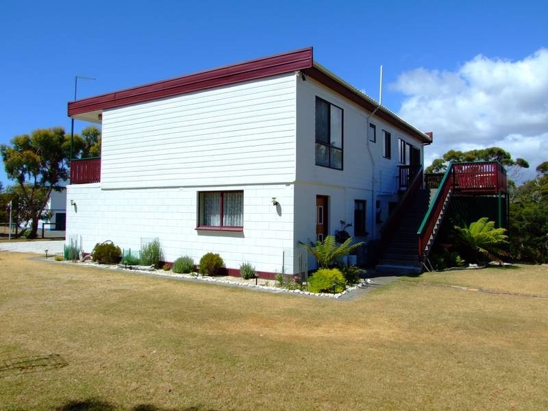 4 The Glade, Lulworth TAS 7252