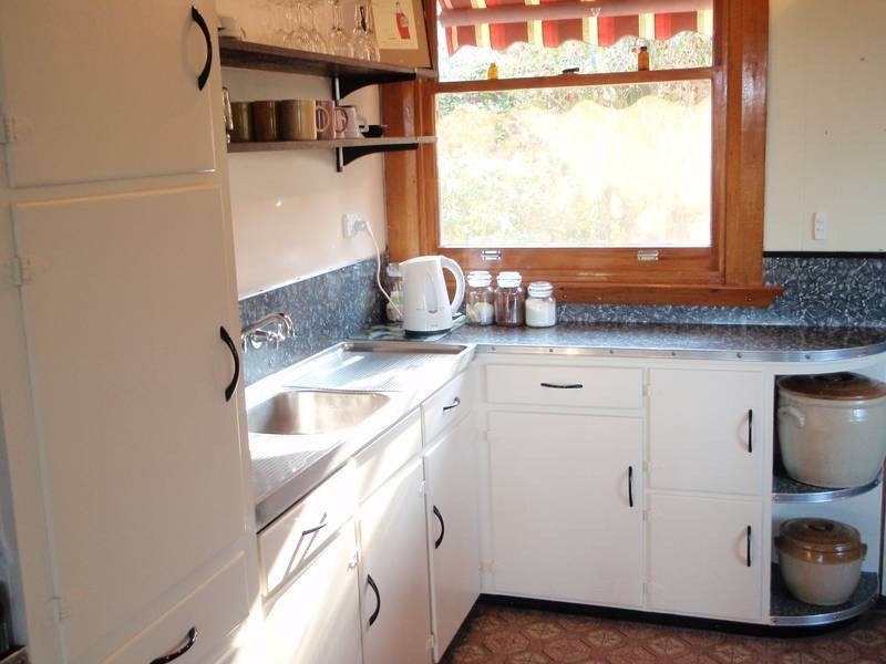 1 Robert Street, Beauty Point TAS 7270