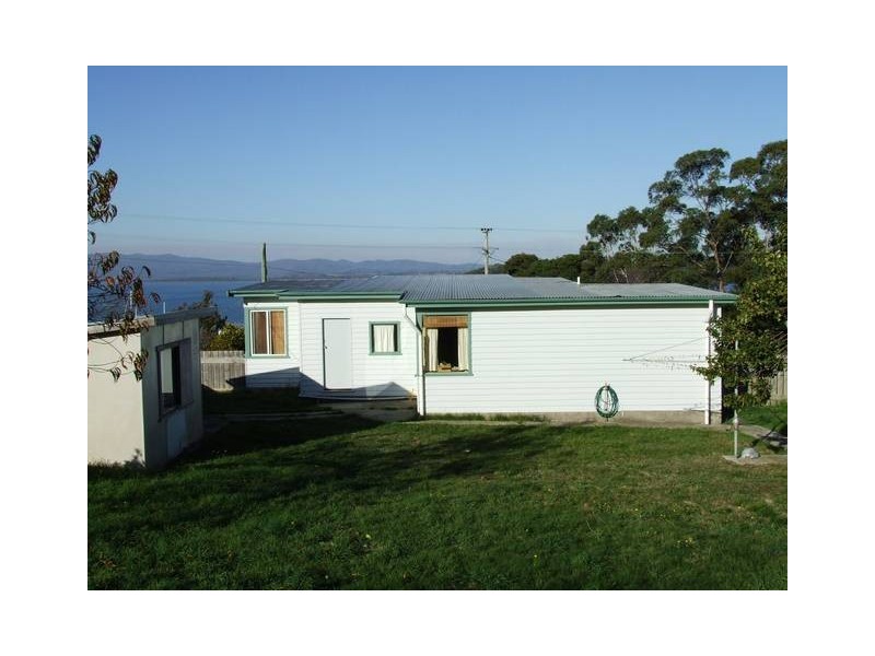 71 Flinders Street, Beauty Point TAS 7270