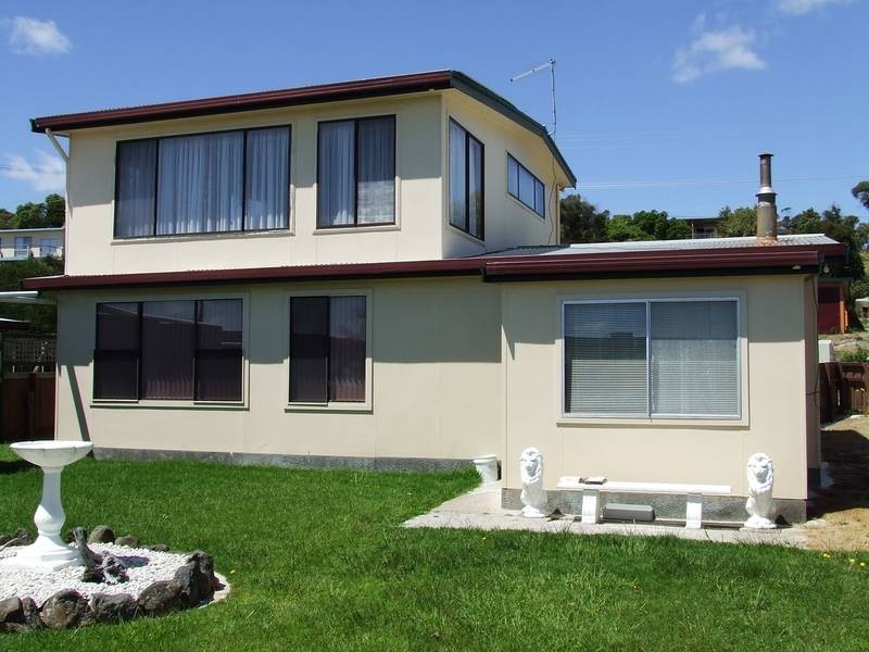 46 Hurst Street, Lulworth TAS 7252