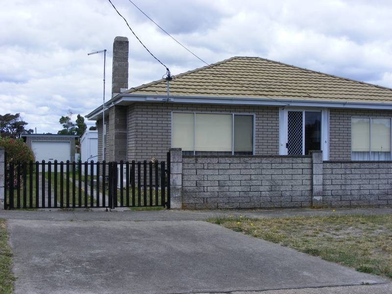 6 Paterson Crescent, George Town TAS 7253