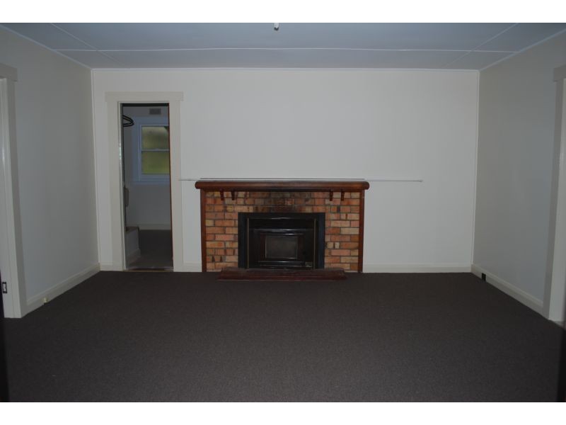 33 Ross Street, Beauty Point TAS 7270