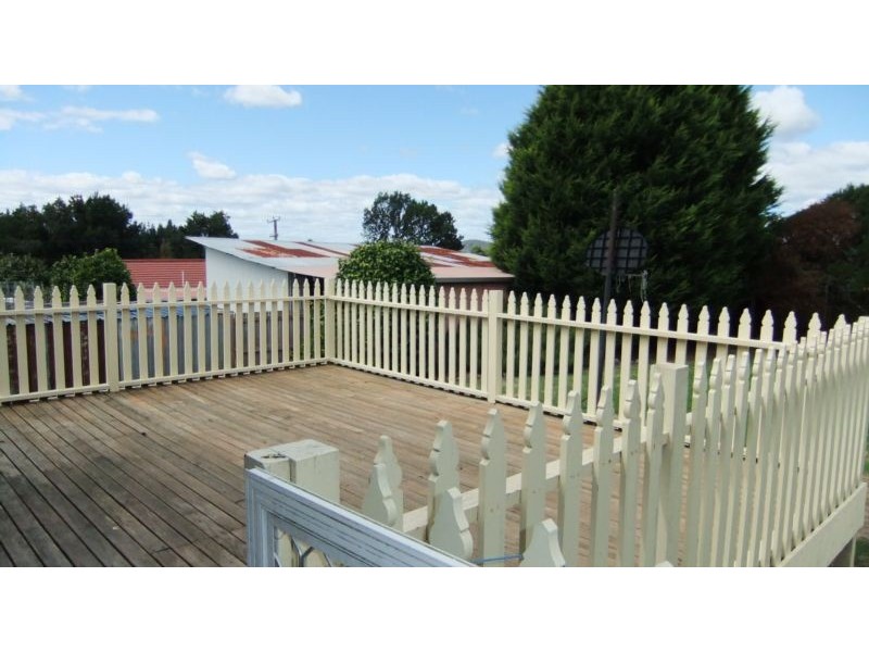 1 Bernard Street, Beaconsfield TAS 7270