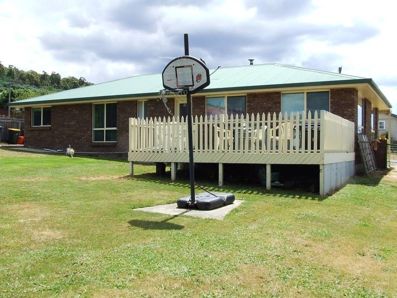 1 Bernard Street, Beaconsfield TAS 7270