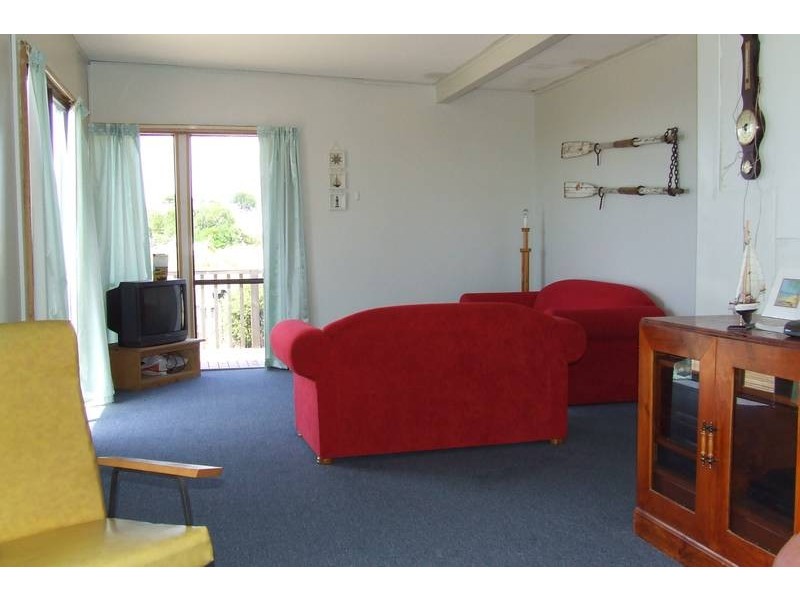 2 South Street, Lulworth TAS 7252