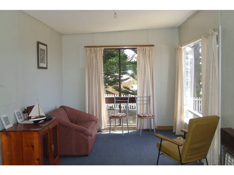 2 South Street, Lulworth TAS 7252