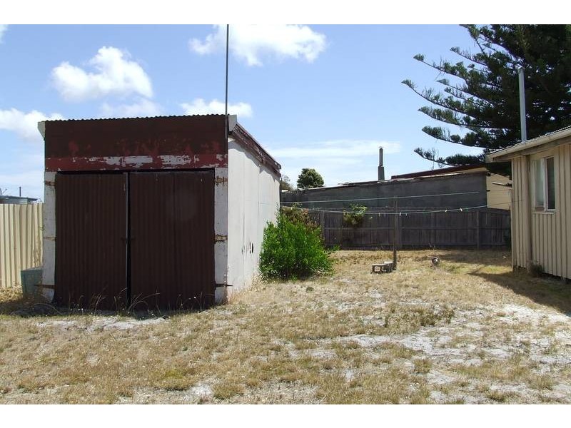 2 South Street, Lulworth TAS 7252