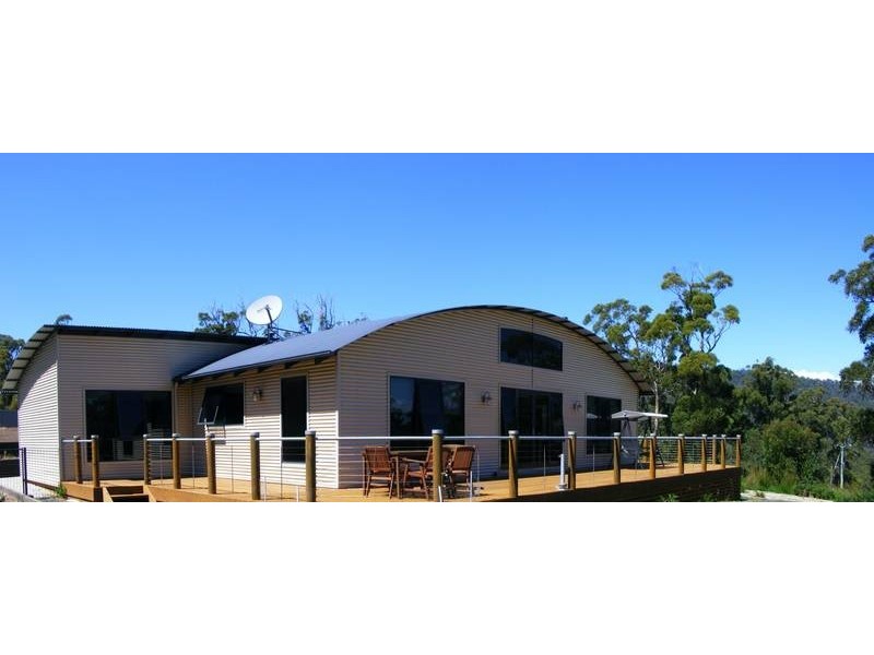 6524 Bridport Road, George Town TAS 7253