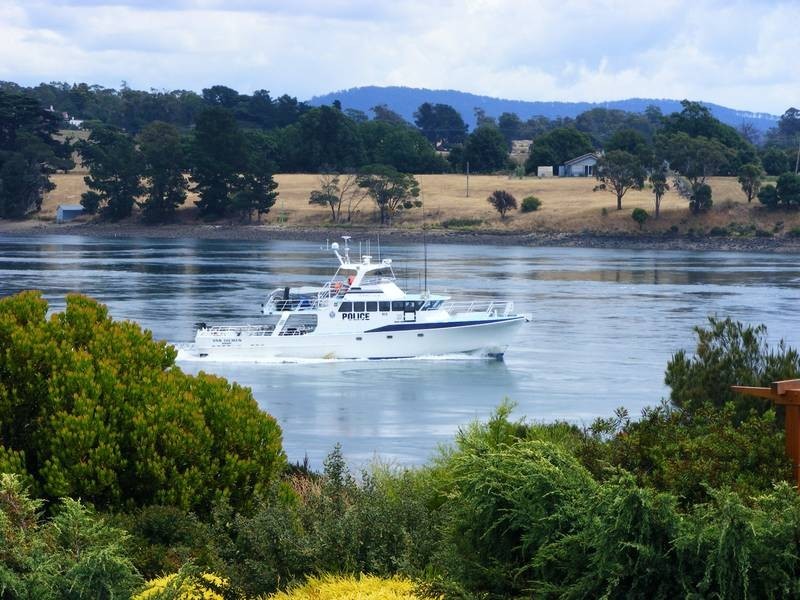 2 Tamar Avenue, George Town TAS 7253