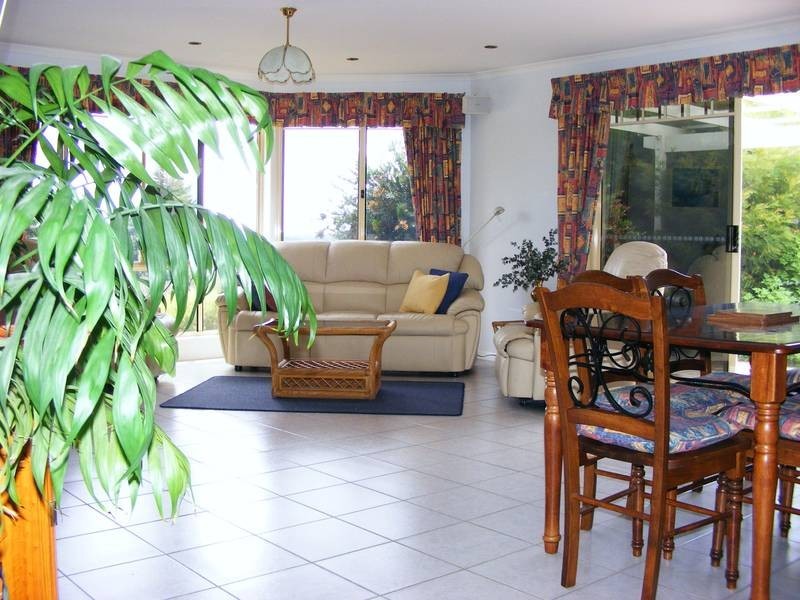 2 Tamar Avenue, George Town TAS 7253