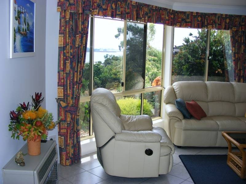 2 Tamar Avenue, George Town TAS 7253