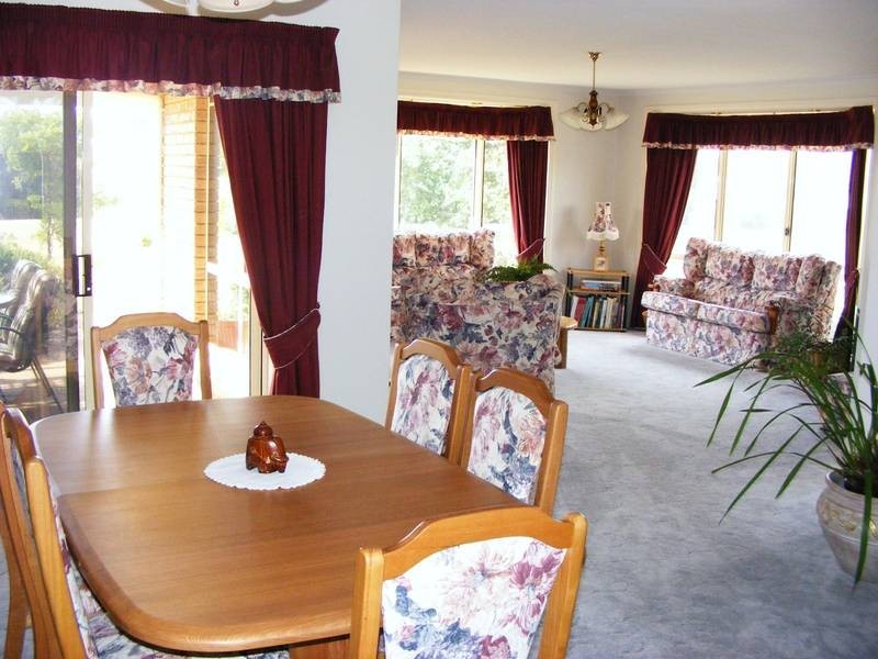 2 Tamar Avenue, George Town TAS 7253