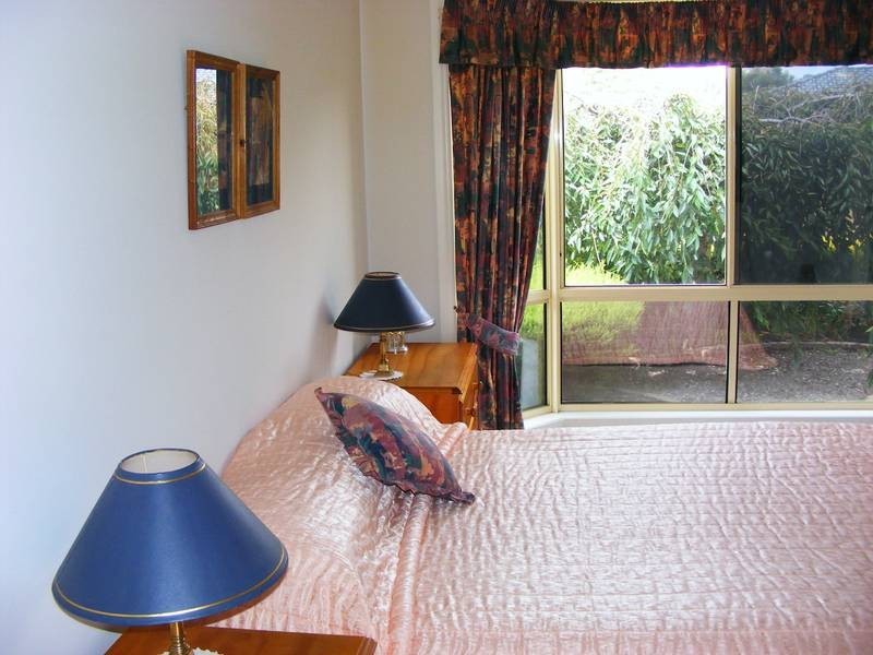 2 Tamar Avenue, George Town TAS 7253