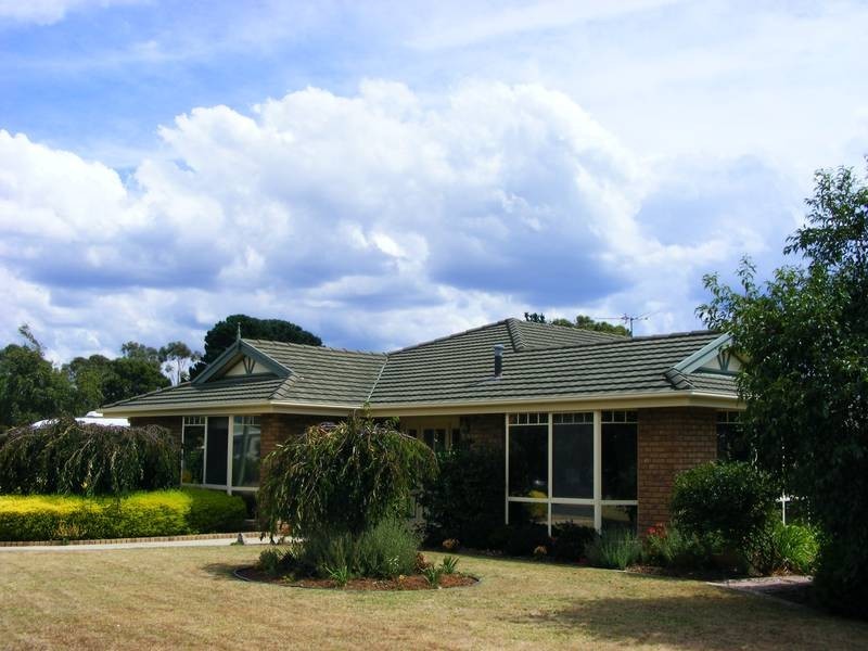 2 Tamar Avenue, George Town TAS 7253