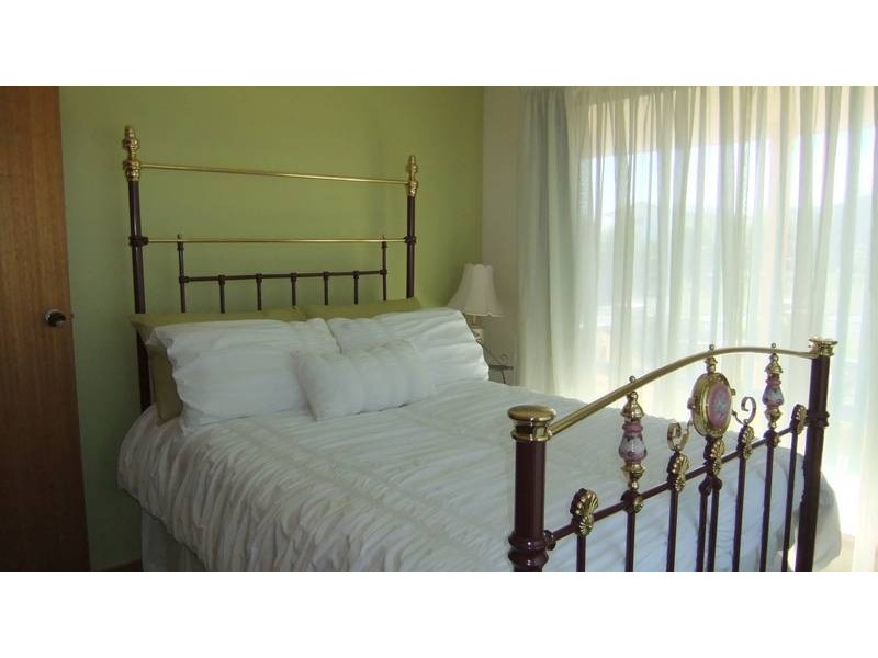 2 Ernest Street, Beauty Point TAS 7270