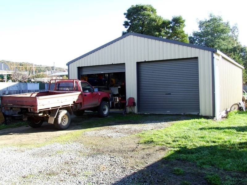 152 William Street East, Beaconsfield TAS 7270