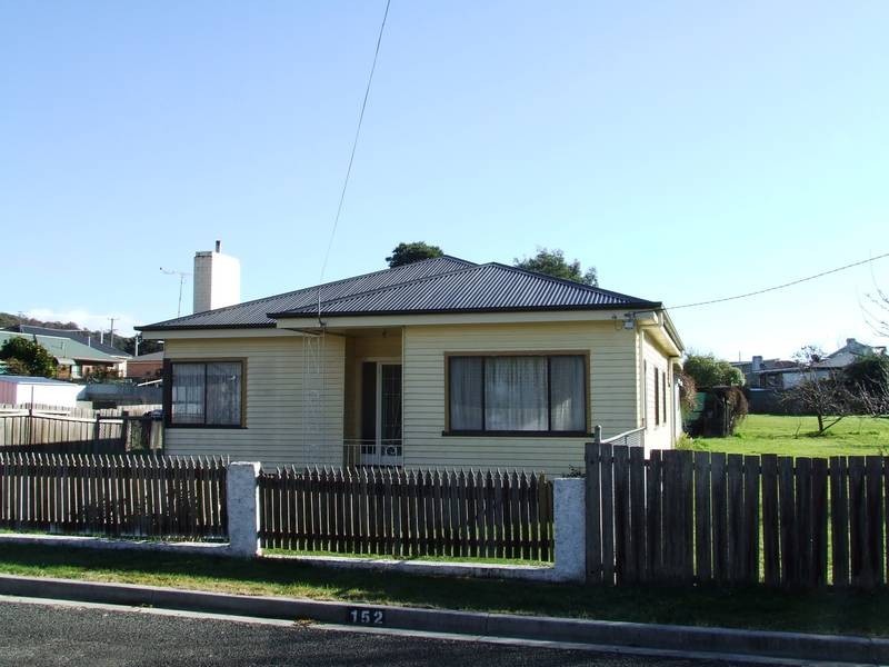 152 William Street East, Beaconsfield TAS 7270