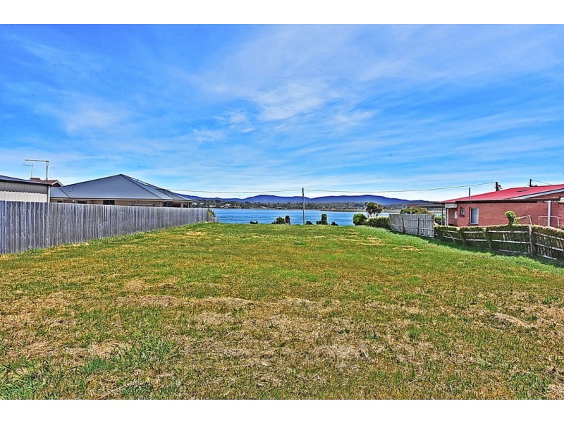 11 Esplanade South, George Town TAS 7253