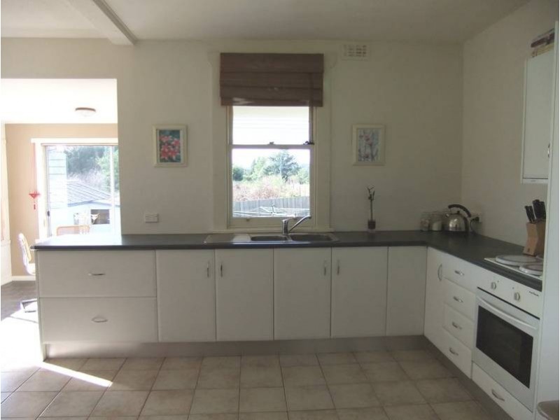 62 Weld Street, Beaconsfield TAS 7270