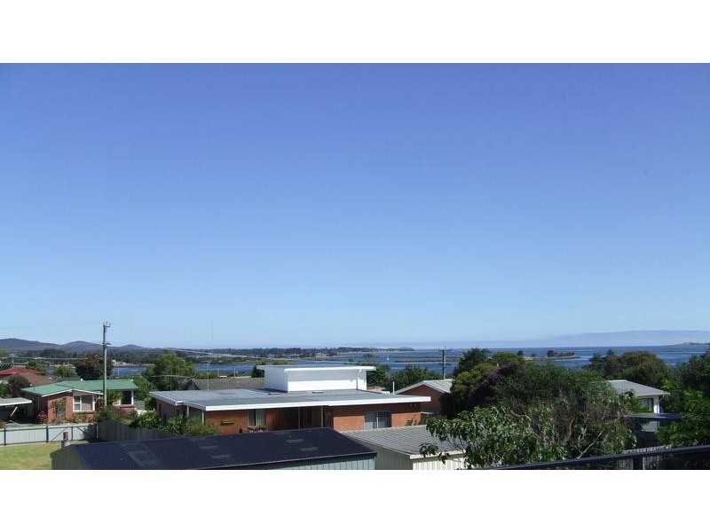 32 Lawrence Street, George Town TAS 7253
