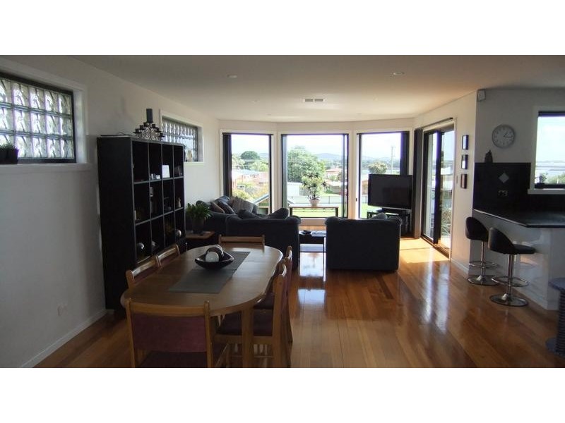 32 Lawrence Street, George Town TAS 7253