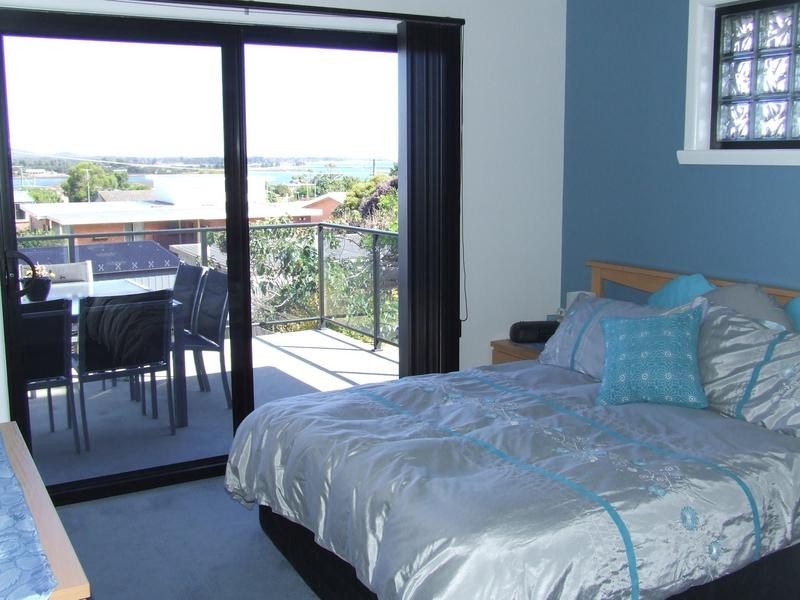 32 Lawrence Street, George Town TAS 7253