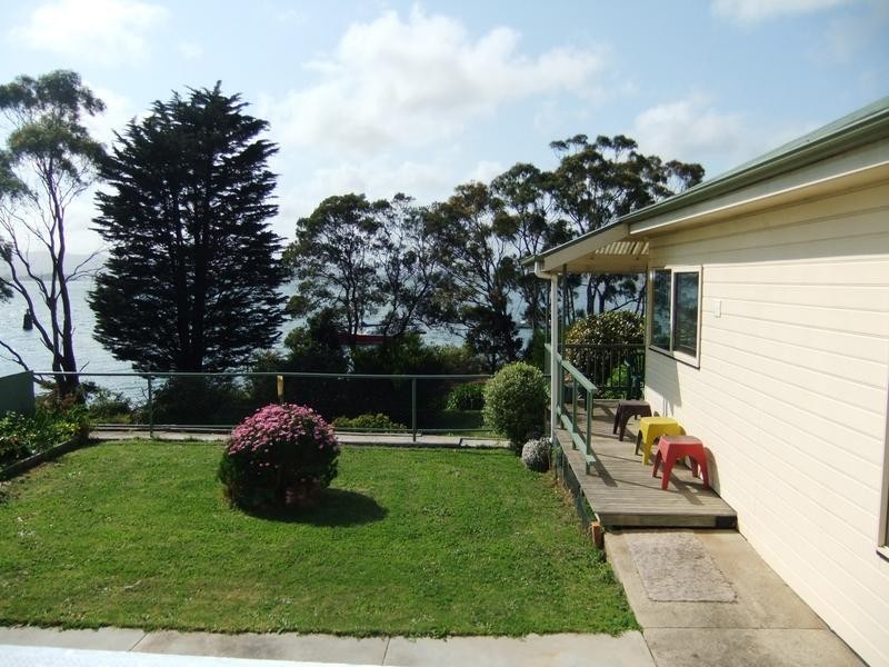 166 Flinders Street, Beauty Point TAS 7270