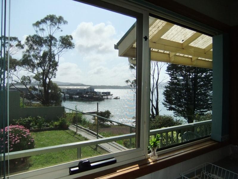 166 Flinders Street, Beauty Point TAS 7270