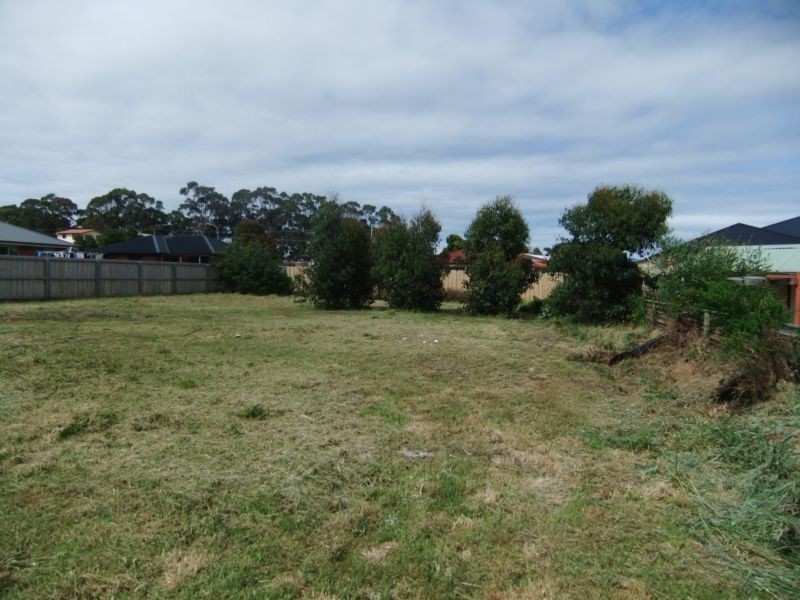 7 Warburton Road, George Town TAS 7253