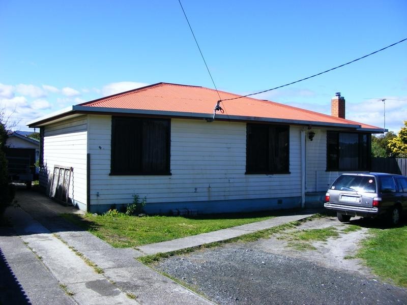 8 Gray Avenue, George Town TAS 7253