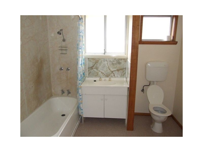 4 Hammond Avenue, George Town TAS 7253