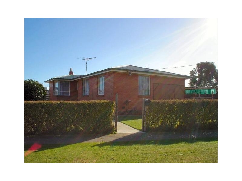 35 Victoria, George Town TAS 7253