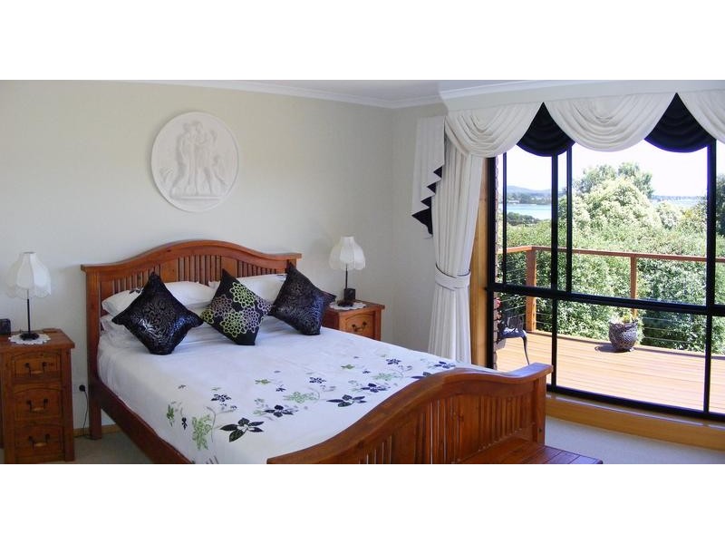 14 Lawrence Street, George Town TAS 7253