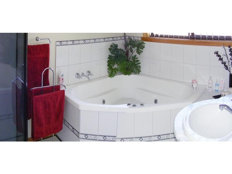 14 Lawrence Street, George Town TAS 7253