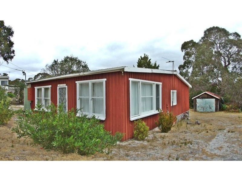32 Smith Street, Bellingham TAS 7254