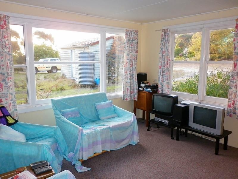 32 Smith Street, Bellingham TAS 7254