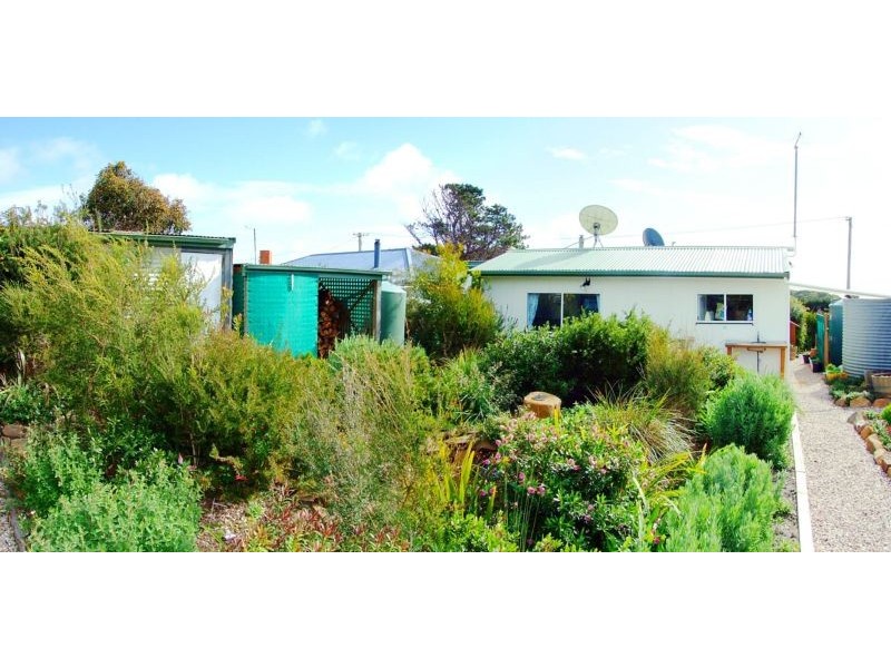 6 Esplanade, Beechford TAS 7252